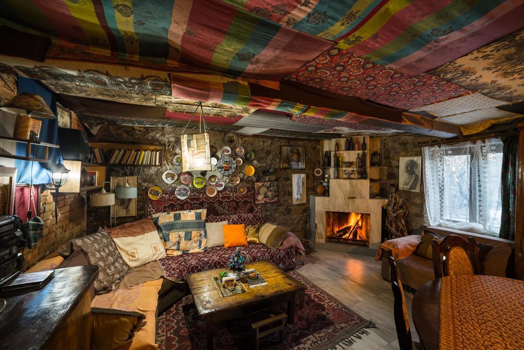 Hotel Artist'S House à Tetritskaro Extérieur photo